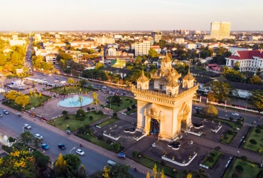 Partenza da Vientiane (B)