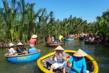 Hoian - Villaggio di Tra Que (B, L)