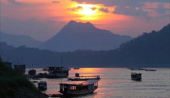 Cambogia e Laos lungo il fiume Mekong 13 giorni