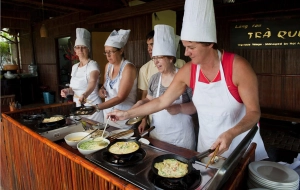 Delizie culinarie: Immergetevi in una lezione di cucina nel villaggio di Tra Que