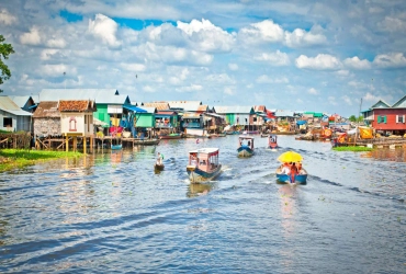 Lago Tonle Sap, Kompong Phluk, giro sul carro di buoi e Circo Phare della Cambogia