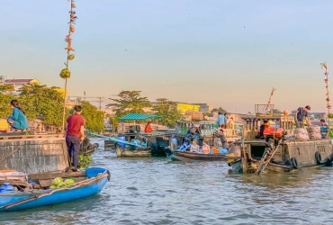 Vinh Long - Mercato gallegiante di Cai Rang - Ho Chi Minh (B, L)