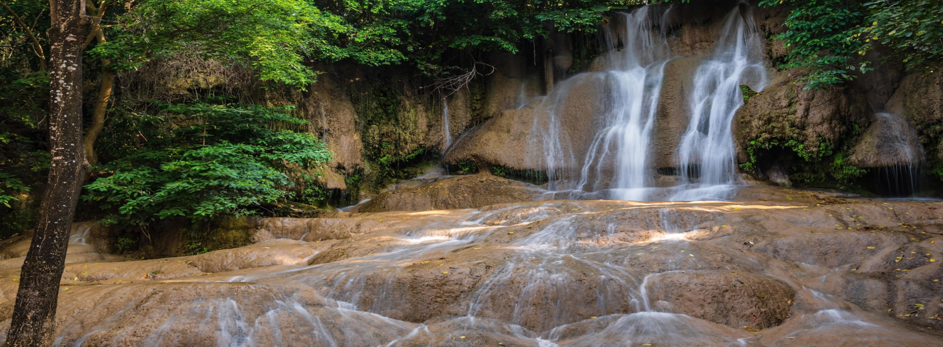 La cascata di Sai Yok Noi