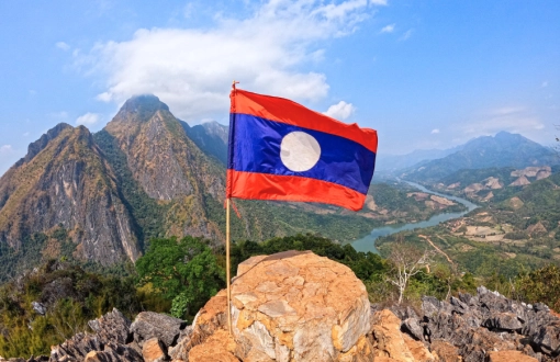 Viaggio di nozze romantico nel Laos 2024