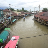 2 giorni tour dei mercati e dei templi della Thailandia