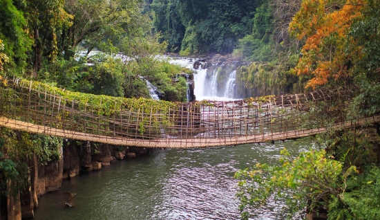 Avventura sull'Altopiano di Bolaven 2 giorni: Cascate, cultura e caffè