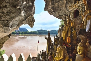 Nong Khiaw - Grotte di Pak Ou - Partenza da Luang Prabang