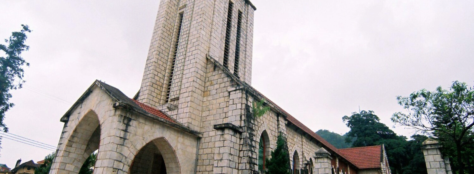 Chiesa in pietra di Sapa