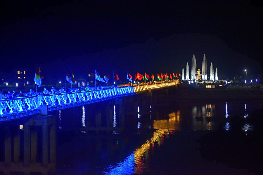 Panoramica sul clima del ponte Hien Luong