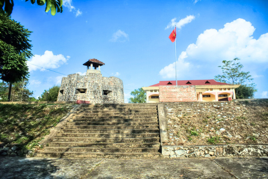 Esplorare 3 giorni di trekking, kayak in Ban Gioc e Ba Be