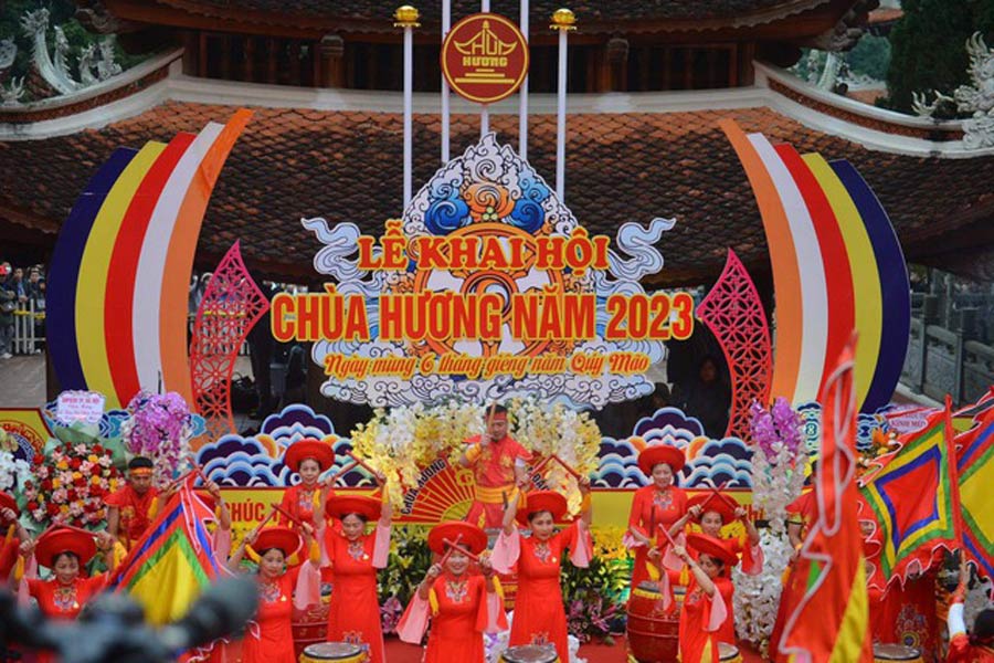 Huong pagoda a Hanoi