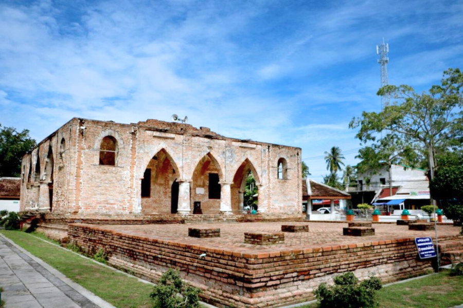  Moschea di Krue Se - Guida di viaggio - Attrazione in Thailandia