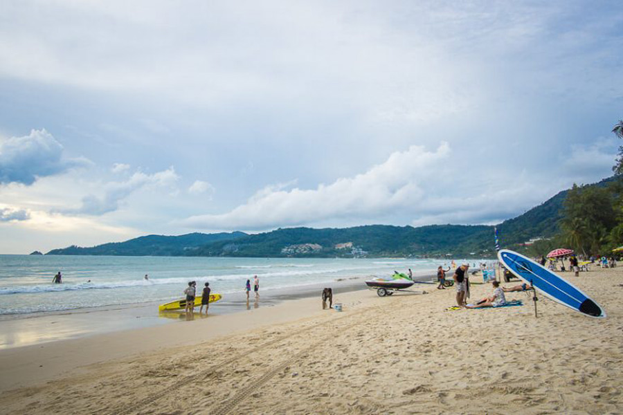 Attività in spiaggia durante i temporali