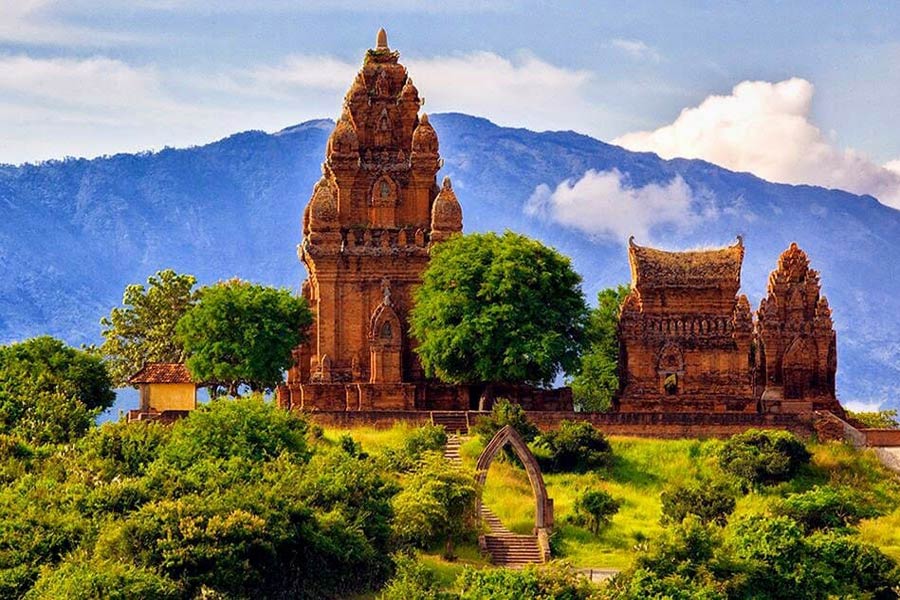 Torre Cham Poshanu a Binh Thuan