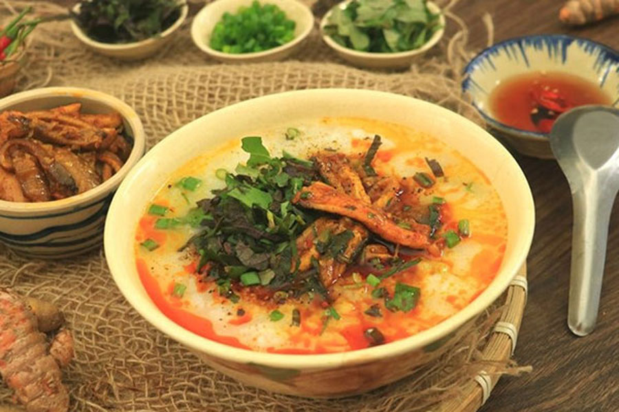 Zuppa anguilla di Nghe An 