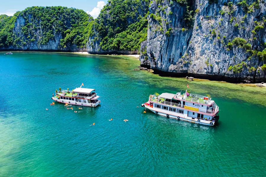 La baia di Lan Ha, Hai Phong, Vietnam