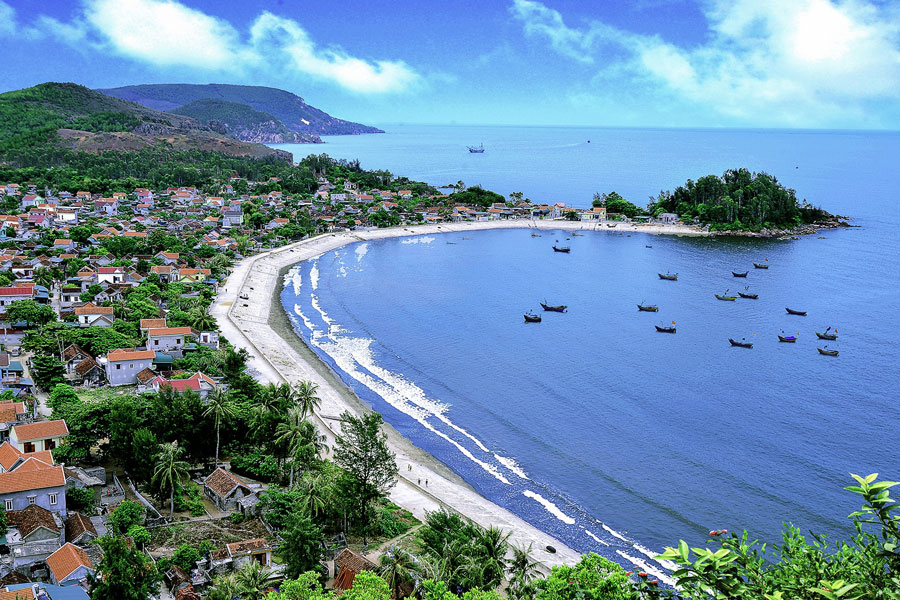 Ammirare la bellezza della spiaggia di Quynh