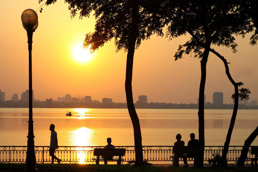 Tramonto il Lago dell'Ovest