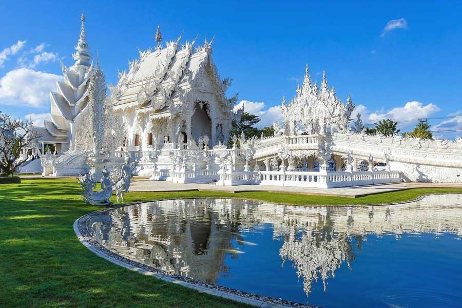 Tempio Bianco (Wat Rong Khun)